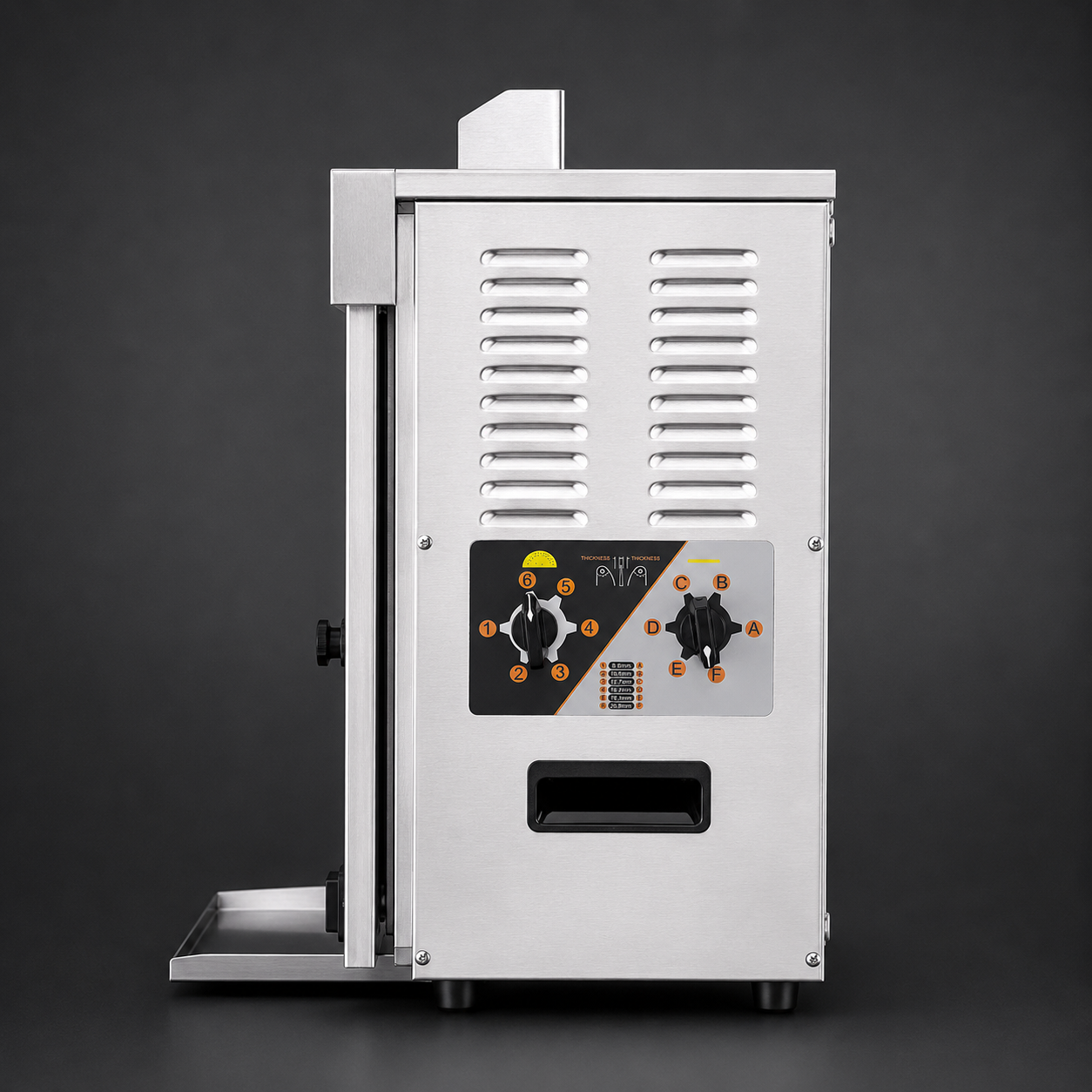 Vertical bun toaster side view